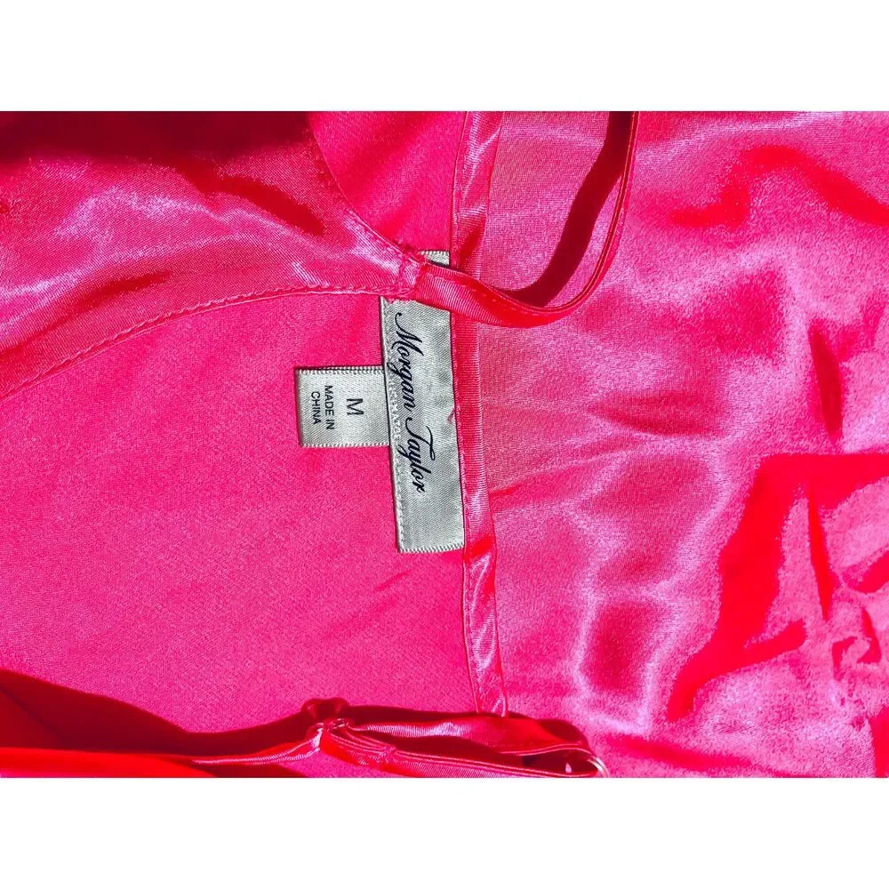 Morgan Taylor nightgown pink lace satin comfy romantic chemises women's M